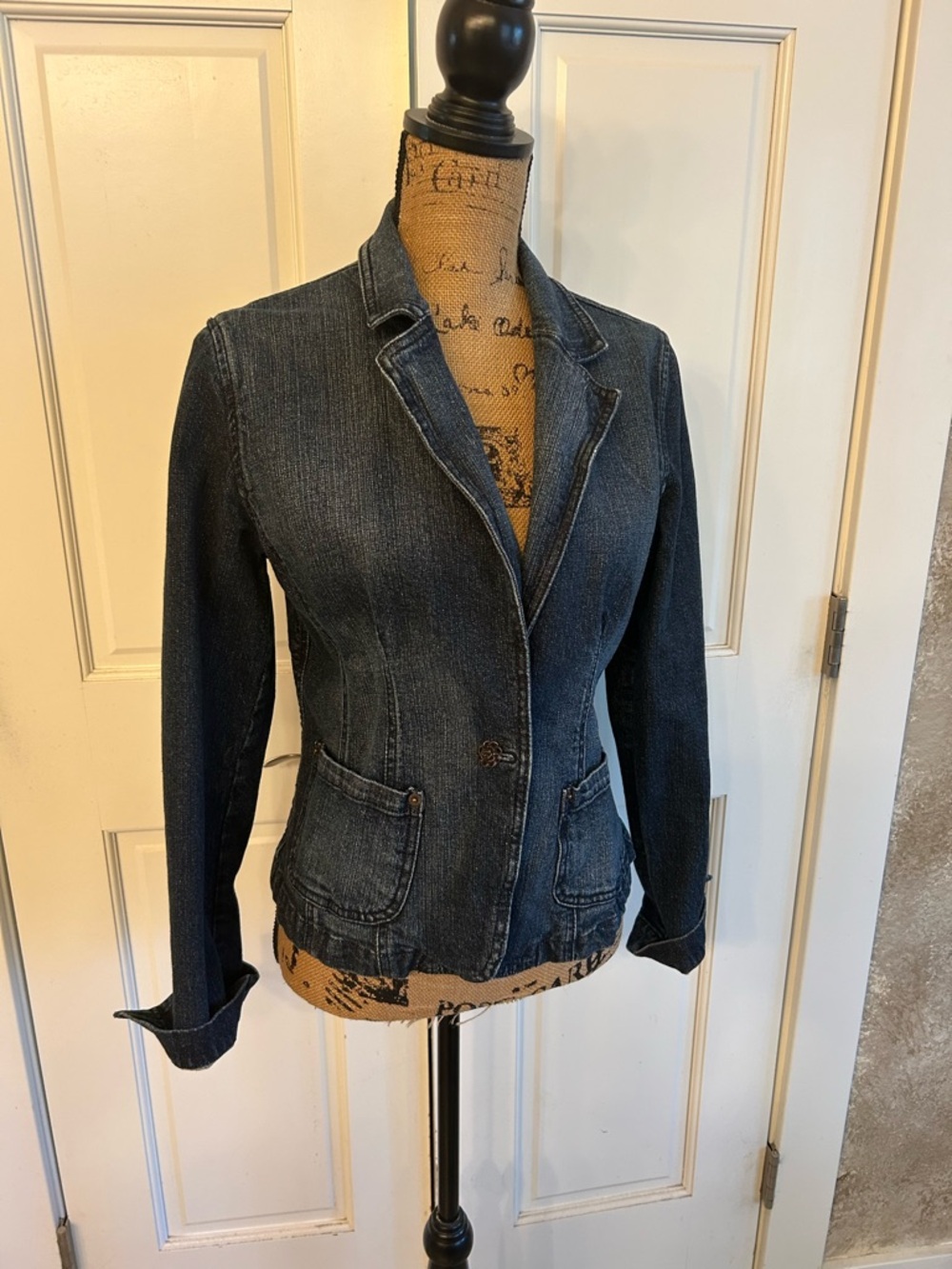 Fitted Jean Denim Blazer Jacket - medium like new